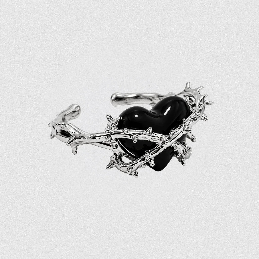 Thornheart Ring
